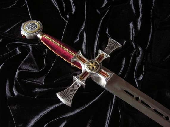 miecz templariuszy