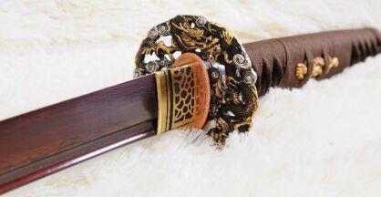 MIECZ SAMURAJSKI KATANA DO TRENINGU, STAL WARSTWOWANA CZERWONA DAMASCEŃSKA, RĘCZNIE KUTA, R890