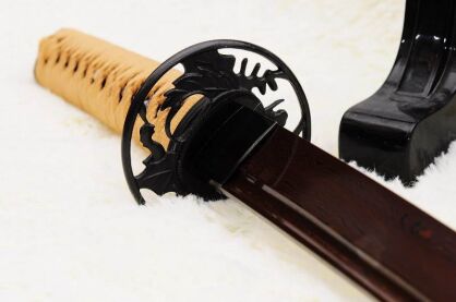 MIECZ SAMURAJSKI WAKIZASHI DO TRENINGU, STAL WYSOKOWĘGLOWA 1095 WARSTWOWANA CZERWONA DAMASCEŃSKA, R831
