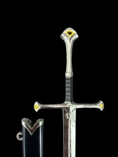 Mini Miecz Aragorna Anduril Inspirowany Lord Of The Rings Nożyk Do listów plus Stojak i pudełko prezentowe KW1121