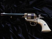 REPLIKA BRONI AMERYKAŃSKI KAWALERYJSKI REWOLWER COLTA Z 1873r. (B-1281/L) - 2