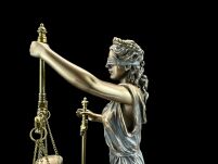 KLĘCZĄCA TEMIDA Z NOŻYKIEM DO LISTÓW VERONESE  (WU77560A4) - 4