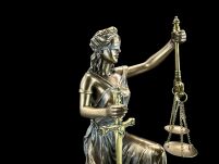 KLĘCZĄCA TEMIDA Z NOŻYKIEM DO LISTÓW VERONESE  (WU77560A4) - 13