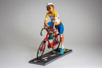 FIGURKA KOLARZ - Guilermo Forchino FO85550 - 2