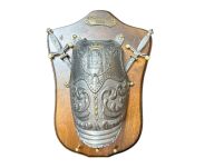Cudna Panoplia rycerska z uchwytami na klucze AG39/A.01 - 6