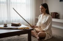 Profesjonalny Ostry Miecz Katana Złoty Smok Stal 1095 z Pochwą Stojakiem i Skrzynią Prezentową GXSW-01 - 3