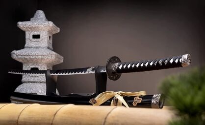 Katana Schwert echt Matell Inspiriert von Kill Bill Samurai aus Stahl Nicht scharf inklusive Schwertständer zur Dekoration für einen Sammler oder als Geschenk HKS114D