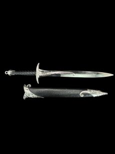 Mini Bilbo Baggins Sting Żądło Inspirowany The Hobbit Nożyk Do listów plus Stojak i pudełko prezentowe KW1124