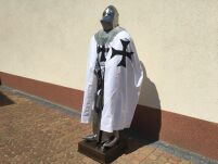 TEUTONISCHE RÜSTUNG MIT DEM SCHILD UND DEM SCHWERT J27 - 6