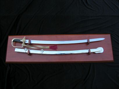 Szabla polska oficerska wz1921 z pochwą gładka na tablo G.Borowski - rozbieralna