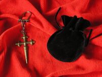 BRELOK ZE ZŁOTYM KRZYŻEM TEMPLARIUSZY (AGKR/12.01) - 2