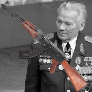 BEWERTET UND ZUVERLÄSSIG AK-47 Kalaschnikow Maschinengewehr (1086)