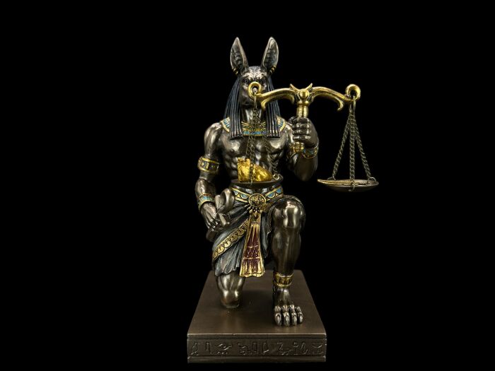 rzeźba Egipski klęczący bóg śmierci ANUBIS -opiekun zmarłych VERONESE WU77959A4