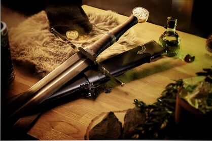 OSTRY Wielki Miecz Geralta Inspirowany Wiedźmin The Witcher z Pochwą 9320 OSTRY