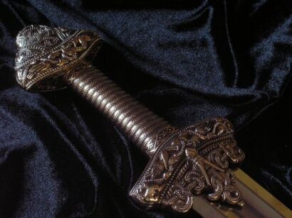 Wikingerschwert mit verziertem Griff (543)